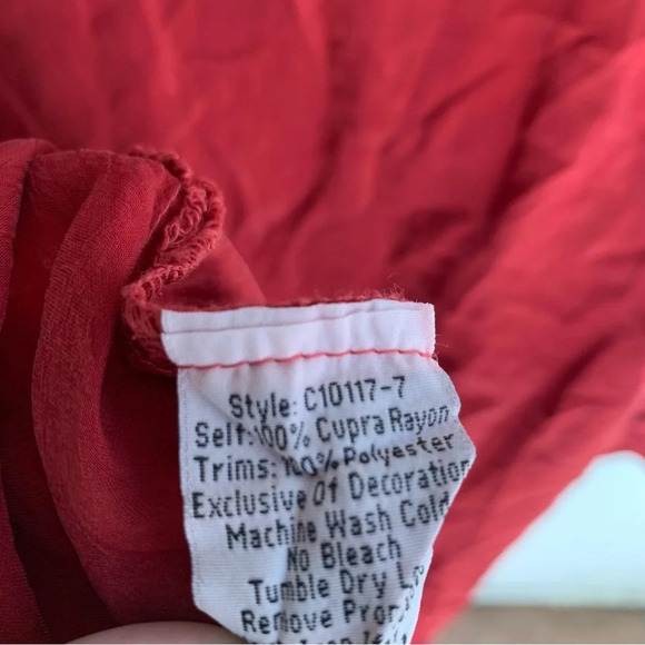 Johnny Was Gemstone Embroidered Red Blouse Sz Small - Picture 6 of 6